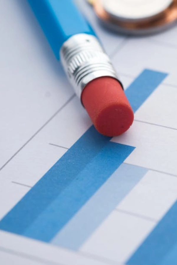 Bleistift und Balkendiagramm